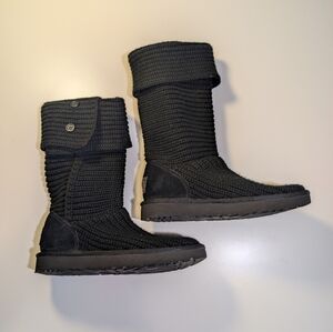 UGG Classic Cardy Knit Black Boots 1016555 Women’s 6 Tall Button Sweater Boho